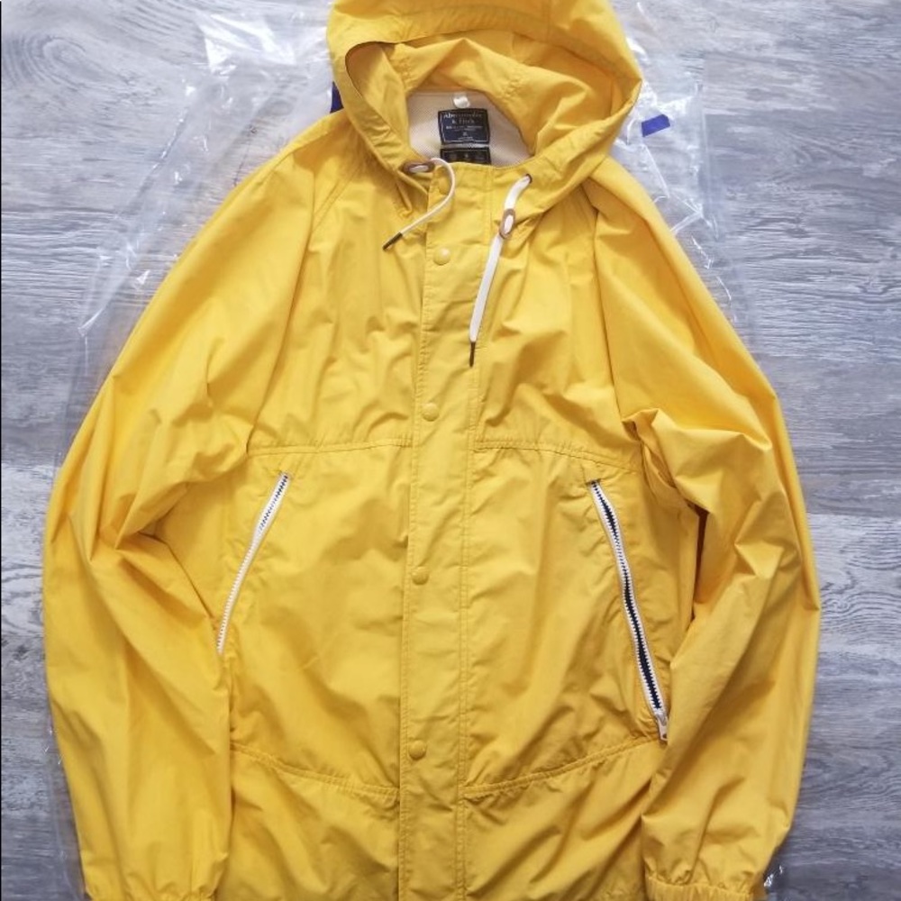 Abercrombie hoodie rain jacket XL yellow gently